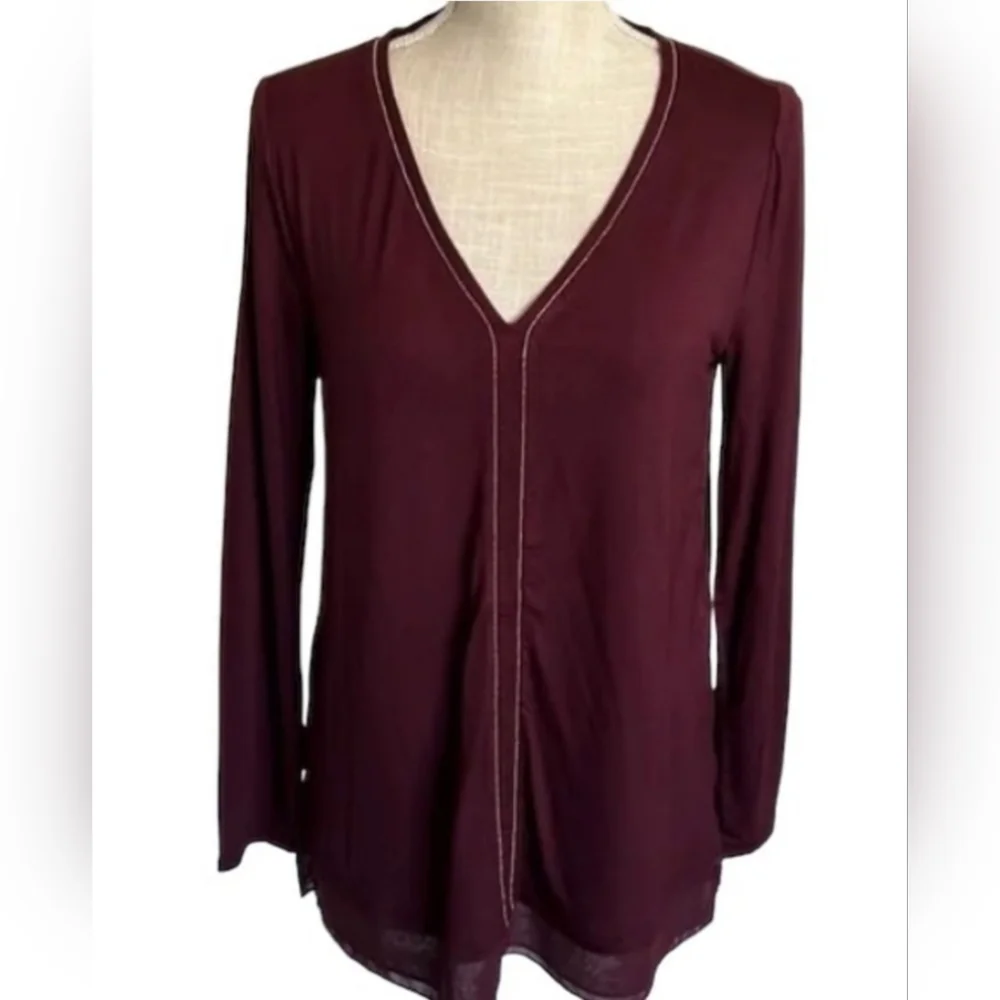 White House Black Market Lg Burgundy Silver Micro Bead Trim Chiffon Hem V-Neck - Picture 6 of 8